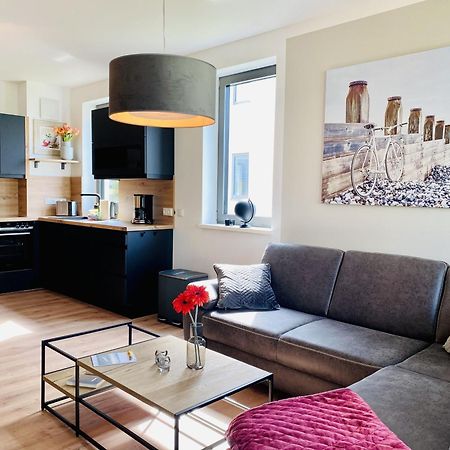 Ferienwohnung Auszeit In Den Parkvillen Carlota Und Candela Бабе Экстерьер фото