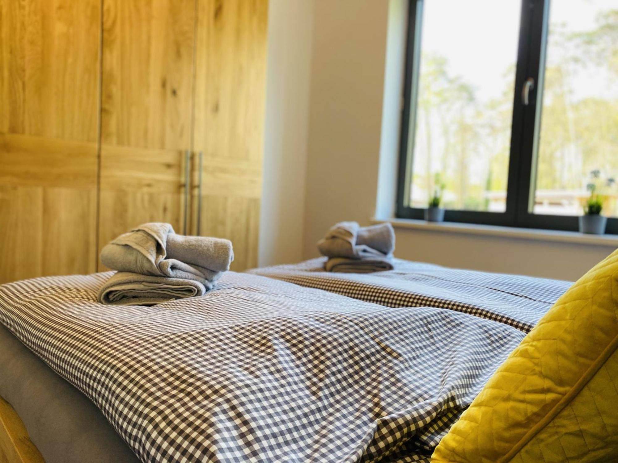 Ferienwohnung Auszeit In Den Parkvillen Carlota Und Candela Бабе Экстерьер фото